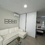 דירה Garden Lofts