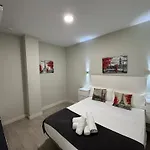 Garden Lofts Apartment *
